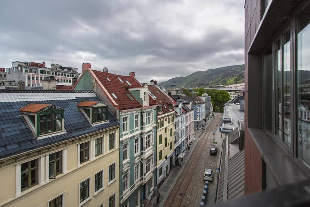 Apartamento Dinbnb I Penthouse 250m From Center I Privat Balcony Bergen