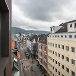 Dinbnb Apartments I Penthouse 250M From City Center I Privat Balcony